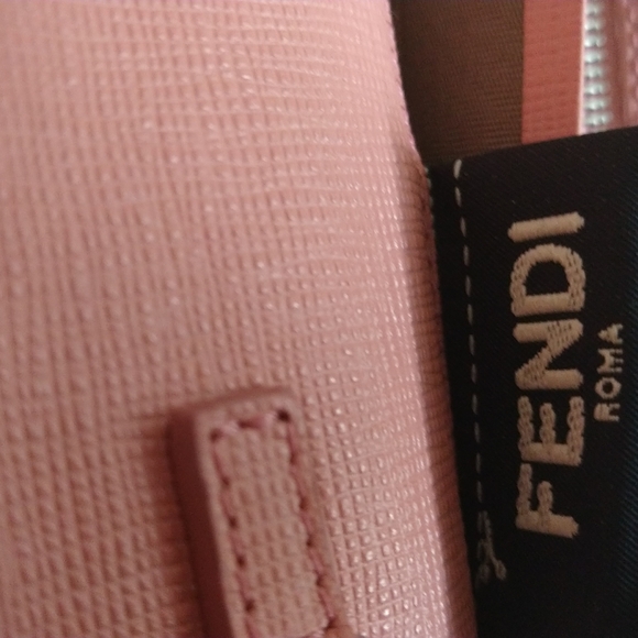 FENDI Monster Wallet on Chain - Picture 5 of 8